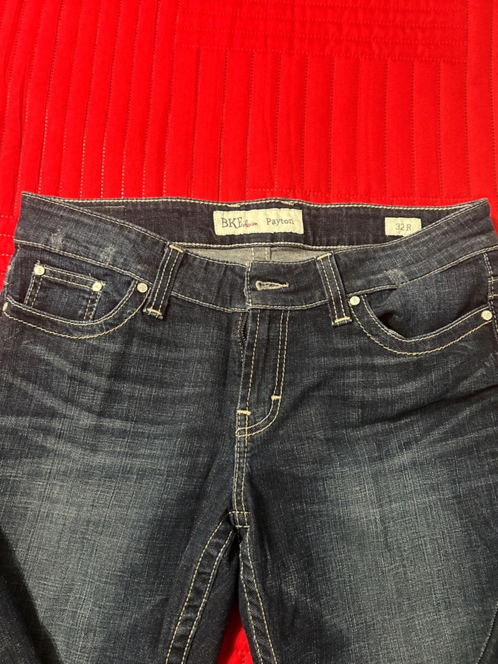 BKE Women's Straight Leg Jeans in Dark Indigo with Contrast Stitching